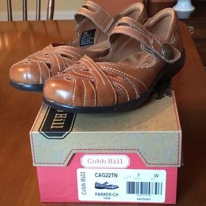 Tan leather NIB Cobb Hill comfort shoes 7 wid